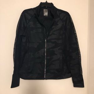 Mono B Athletic Fitted Jacket Camo Black Mesh Sleeve Zip Pockets Size Large